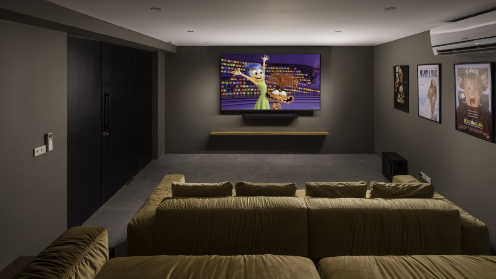 Golden Lotus - Villa Vie - Private cinema<br />
